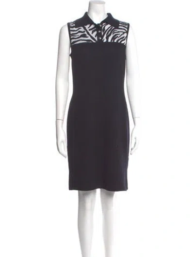 Pre-owned St John Graphic Print Knee-length Dress In Gray