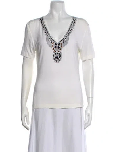Pre-owned St John Graphic Print V-neck T-shirt In White
