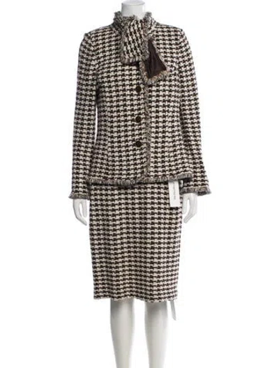 Pre-owned St John Houndstooth Print Fringe Trim Accent Dress Set In Neutral