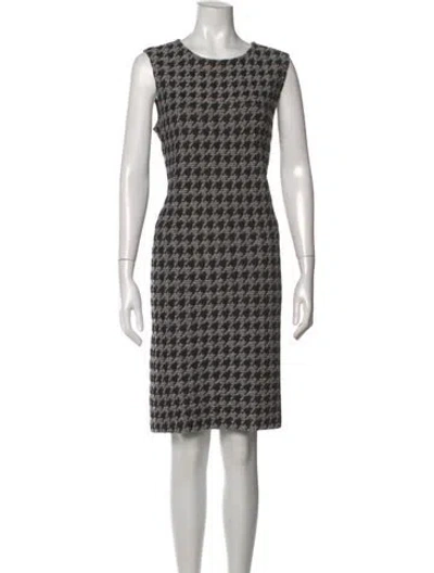 Pre-owned St John Houndstooth Print Knee-length Dress In Black