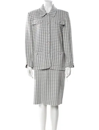 Pre-owned St John Houndstooth Print Skirt Set In Neutral