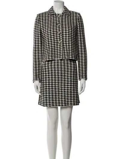 Pre-owned St John Houndstooth Print Skirt Suit In Black