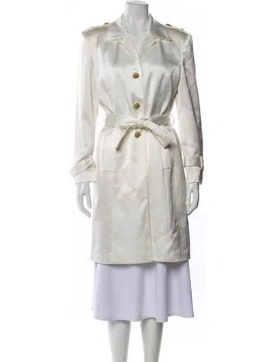 Pre-owned St John Jacket In Neutral
