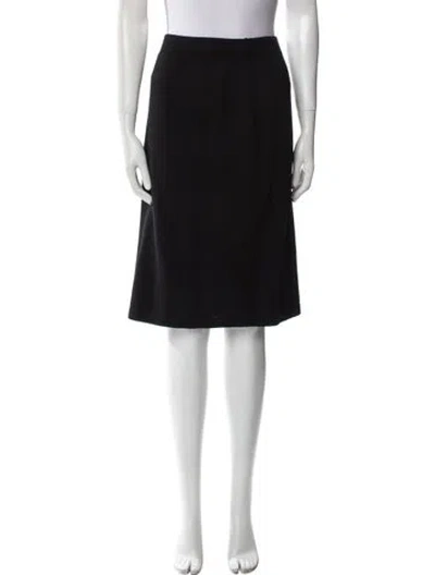 Pre-owned St John Knee-length Skirt In Black