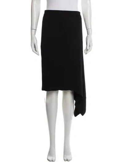 Pre-owned St John Knee-length Skirt In Black