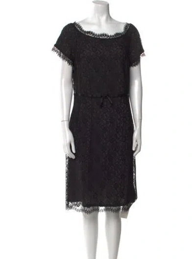 Pre-owned St John Lace Pattern Knee-length Dress In Black