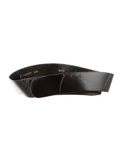 Pre-owned St John Leather Chain-link Accents Waist Belt In Black