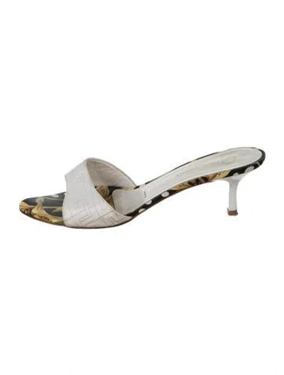 Pre-owned St John Leather Floral Print Mules In White
