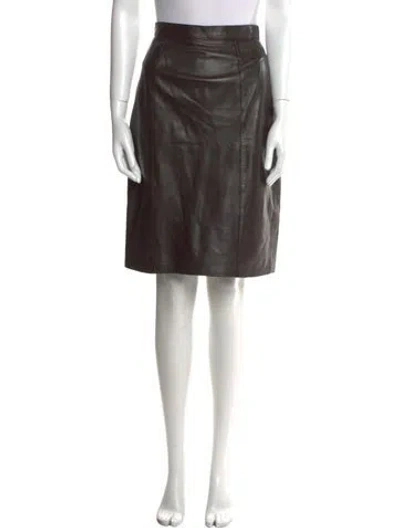 Pre-owned St John Leather Knee-length Skirt In Brown