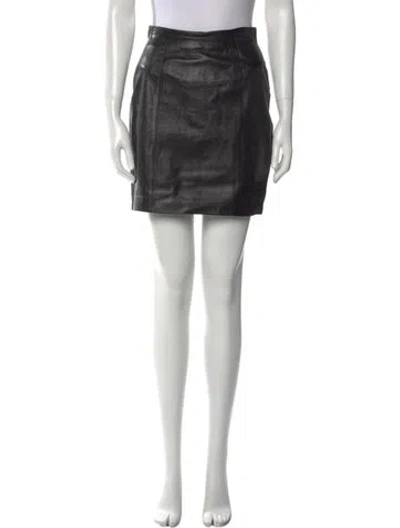 Pre-owned St John Leather Mini Skirt In Black