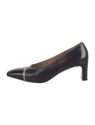 Pre-owned St John Leather Pumps In Blue