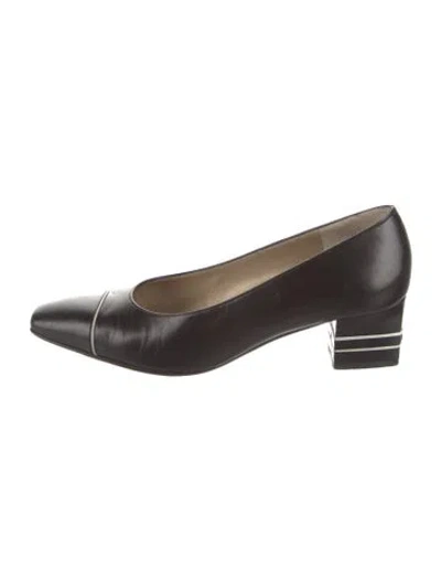 Pre-owned St John Leather Pumps In Brown