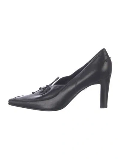 Pre-owned St John Leather Pumps In Multi