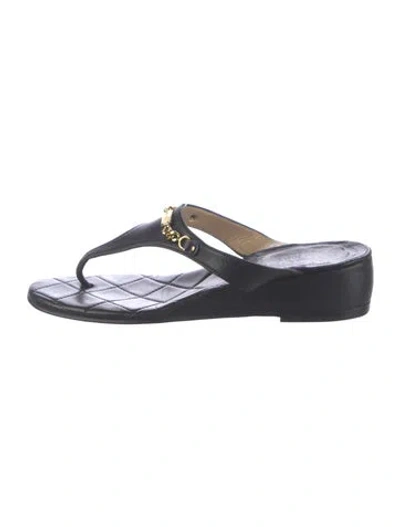 Pre-owned St John Leather Tweed Pattern Flip Flops In Black