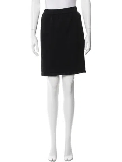 Pre-owned St John Mini Skirt In Black