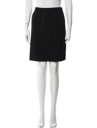 Pre-owned St John Mini Skirt In Black