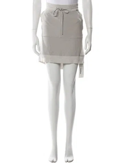 Pre-owned St John Mini Skirt In Gray