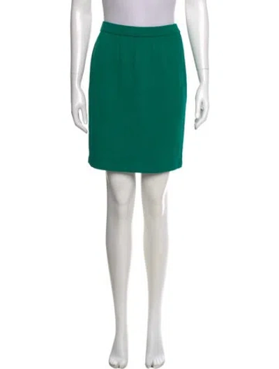Pre-owned St John Mini Skirt In Green