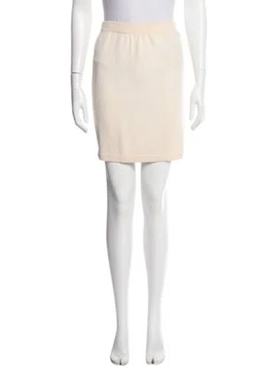 Pre-owned St John Mini Skirt In Neutral