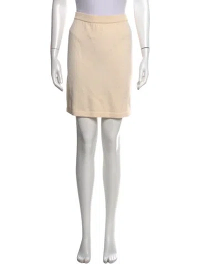 Pre-owned St John Mini Skirt In Neutral