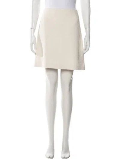 Pre-owned St John Mini Skirt In Neutral