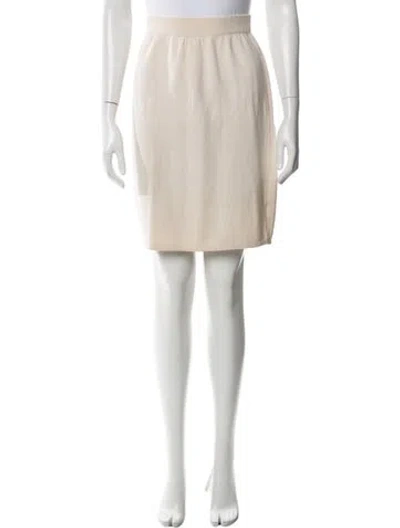 Pre-owned St John Mini Skirt In White