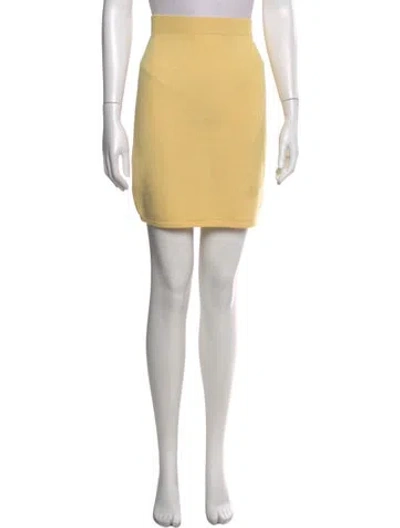 Pre-owned St John Mini Skirt In Yellow