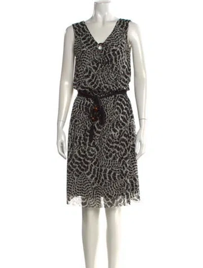 Pre-owned St John Nylon Knee-length Dress In Neutral
