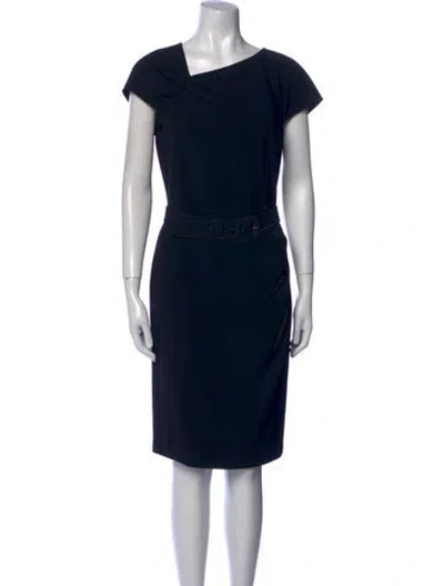 Pre-owned St John Off-the-shoulder Knee-length Dress In Black