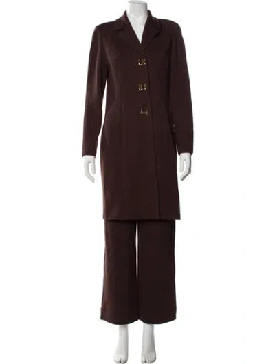 Pre-owned St John Pant Set In Brown