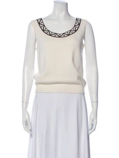 Pre-owned St John Patterned Crew Neck Sweater In White