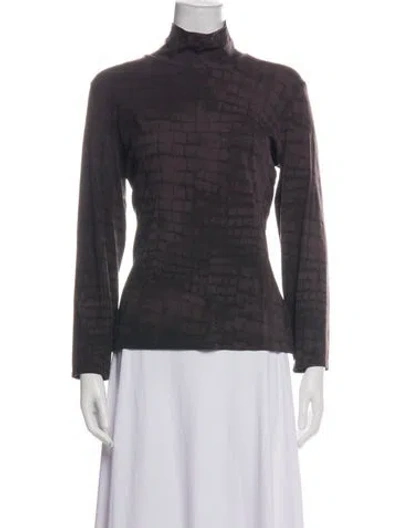 Pre-owned St John Patterned Turtleneck Top In Purple