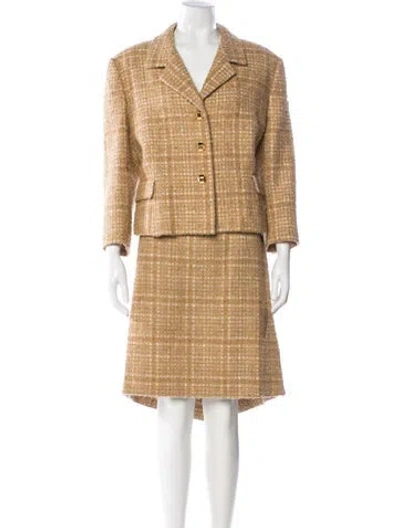 Pre-owned St John Plaid Print Skirt Suit In Neutral