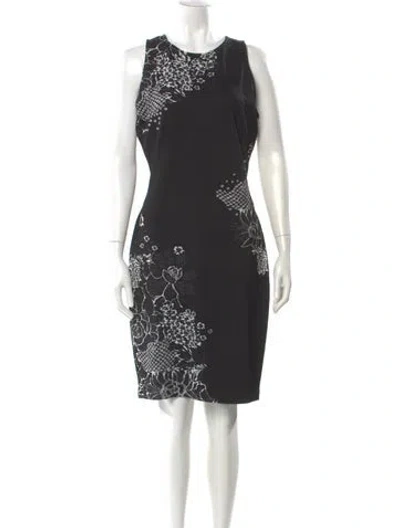 Pre-owned St John Printed Knee-length Dress In Black