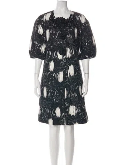 Pre-owned St John Printed Knee-length Dress In Green