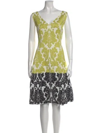 Pre-owned St John Printed Knee-length Dress W/ Tags In White