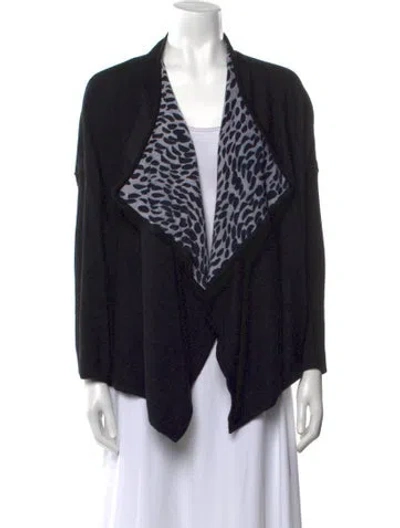 Pre-owned St John Printed V-neck Sweater In Black