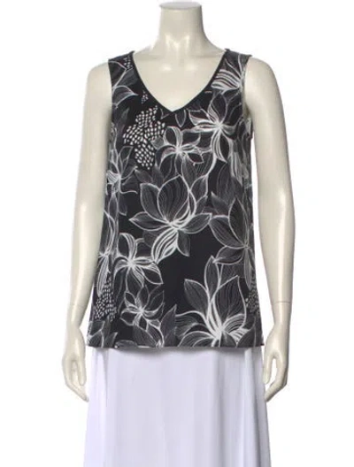 Pre-owned St John Printed V-neck Top In Neutral