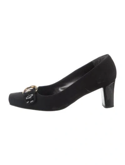 Pre-owned St John Pumps In Black