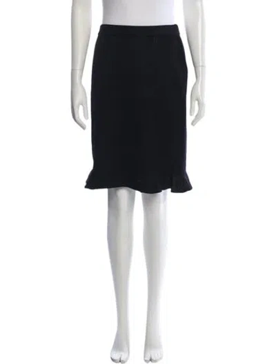 Pre-owned St John Scalloped Accent Knee-length Skirt In Black
