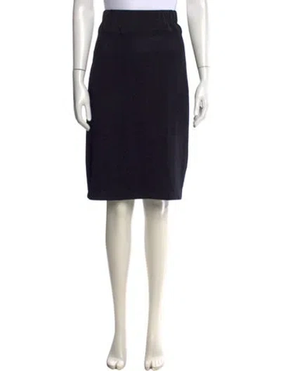 Pre-owned St John Scalloped Accent Knee-length Skirt In Black