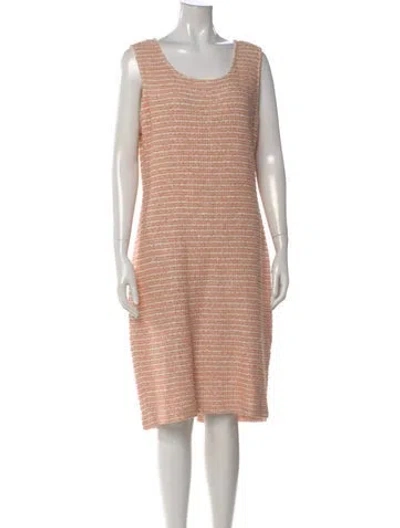 Pre-owned St John Scoop Neck Knee-length Dress