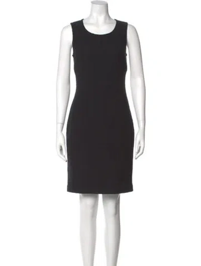 Pre-owned St John Scoop Neck Knee-length Dress In Black