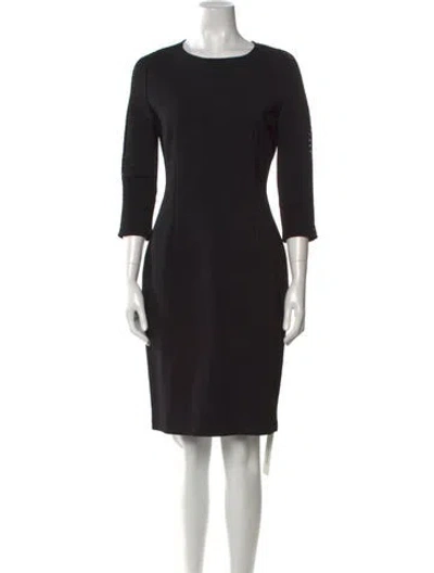 Pre-owned St John Scoop Neck Knee-length Dress In Black