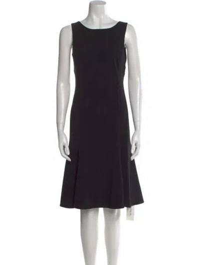Pre-owned St John Scoop Neck Knee-length Dress In Black