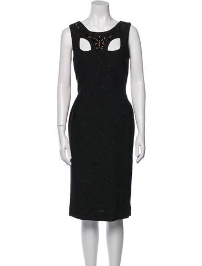 Pre-owned St John Scoop Neck Knee-length Dress In Black