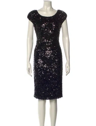Pre-owned St John Scoop Neck Knee-length Dress In Black