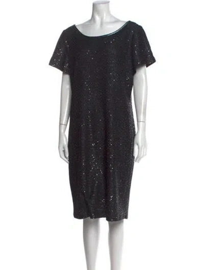 Pre-owned St John Scoop Neck Knee-length Dress In Black