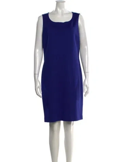 Pre-owned St John Scoop Neck Knee-length Dress In Blue