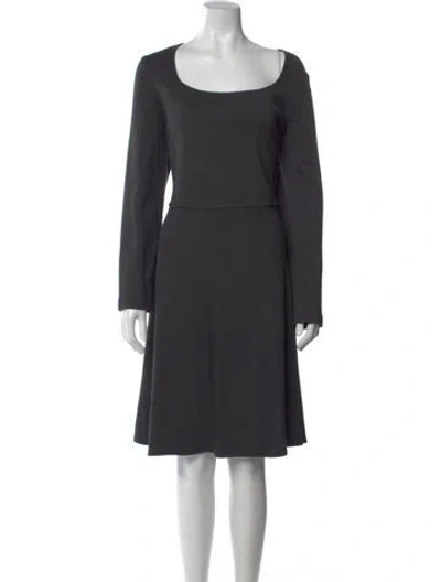 Pre-owned St John Scoop Neck Knee-length Dress In Gray